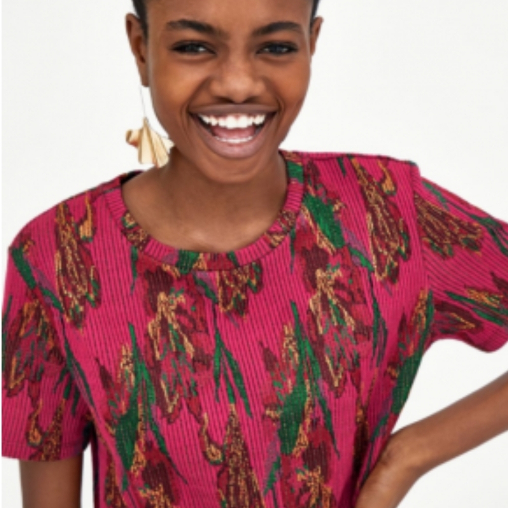 Zara Trafaluc‎ Abstract Print Ribbed Stretch Short Sleeve Top S Multicolor
